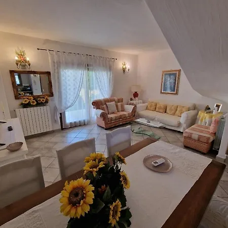 Holiday home Villetta A Schiera In Zona Signorile Arzachena